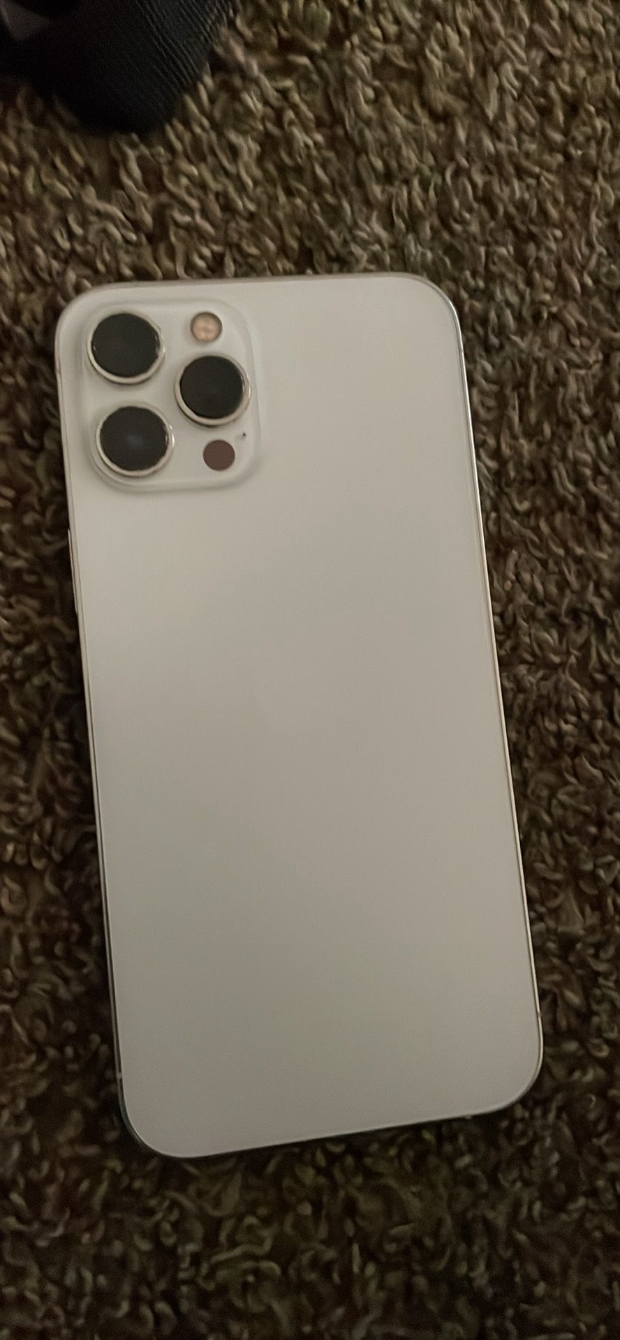 iPhone 12 Pro Max 180-160 Or Shoot Me A Price