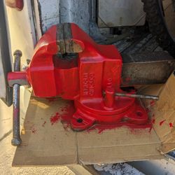Bench Vise For Sale 