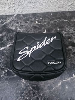 MINT CONDITION TAYLORMADE SPIDER TOUR MALLET STYLE PUTTER GOLF CLUB HEADCOVER