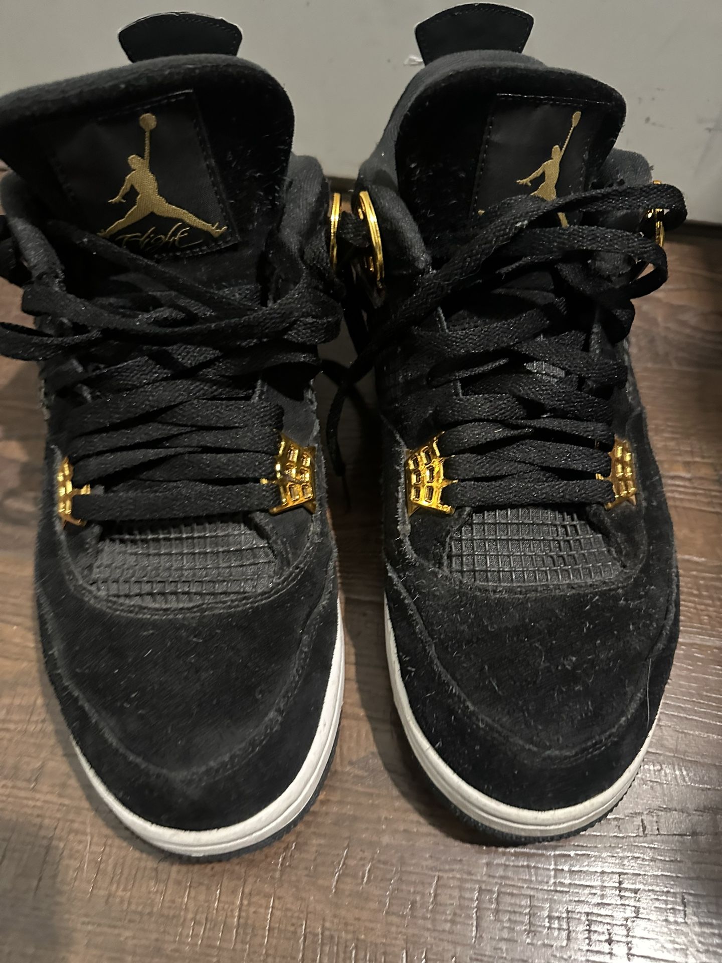 Jordan 4 Royalty Size 12