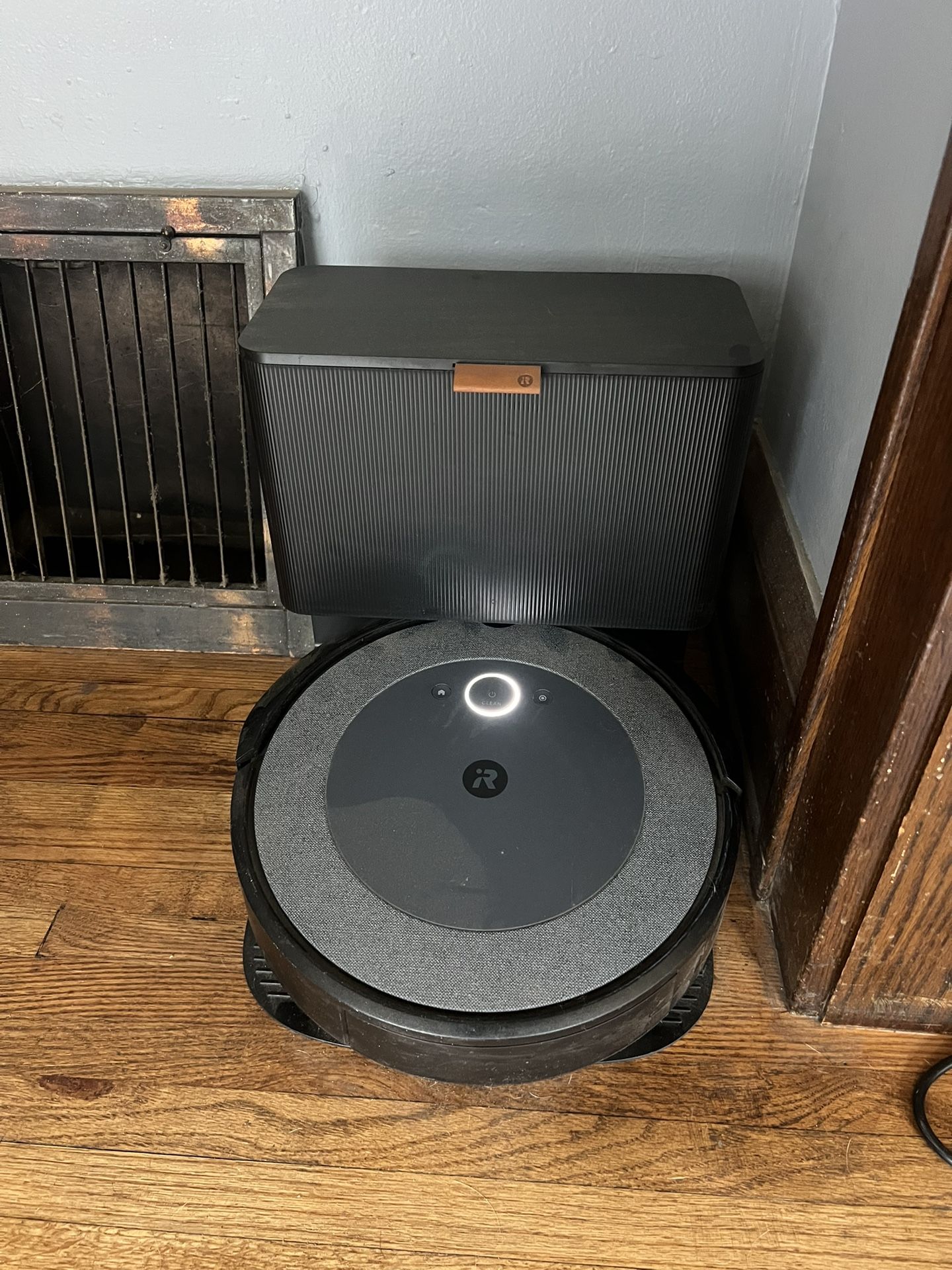 iRobot Roomba Vacuum