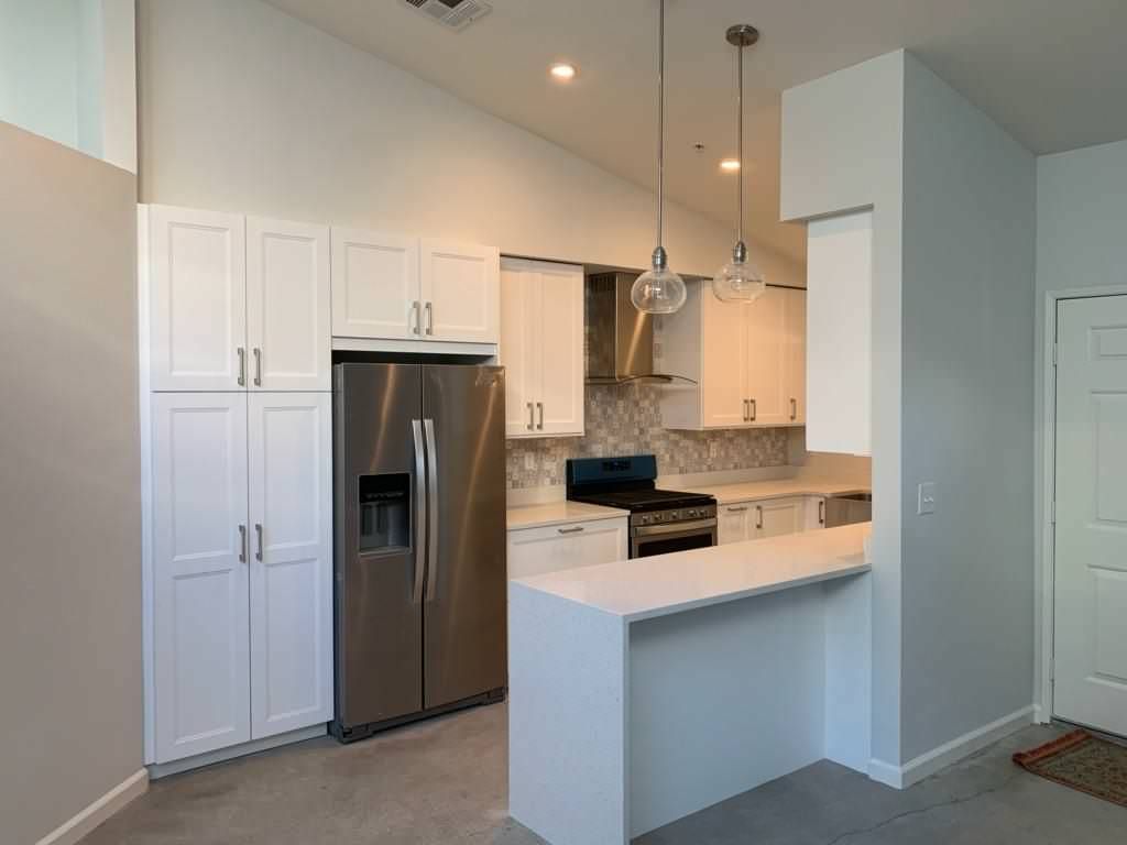 Elegant Kitchen Cabinets – Save Big Now