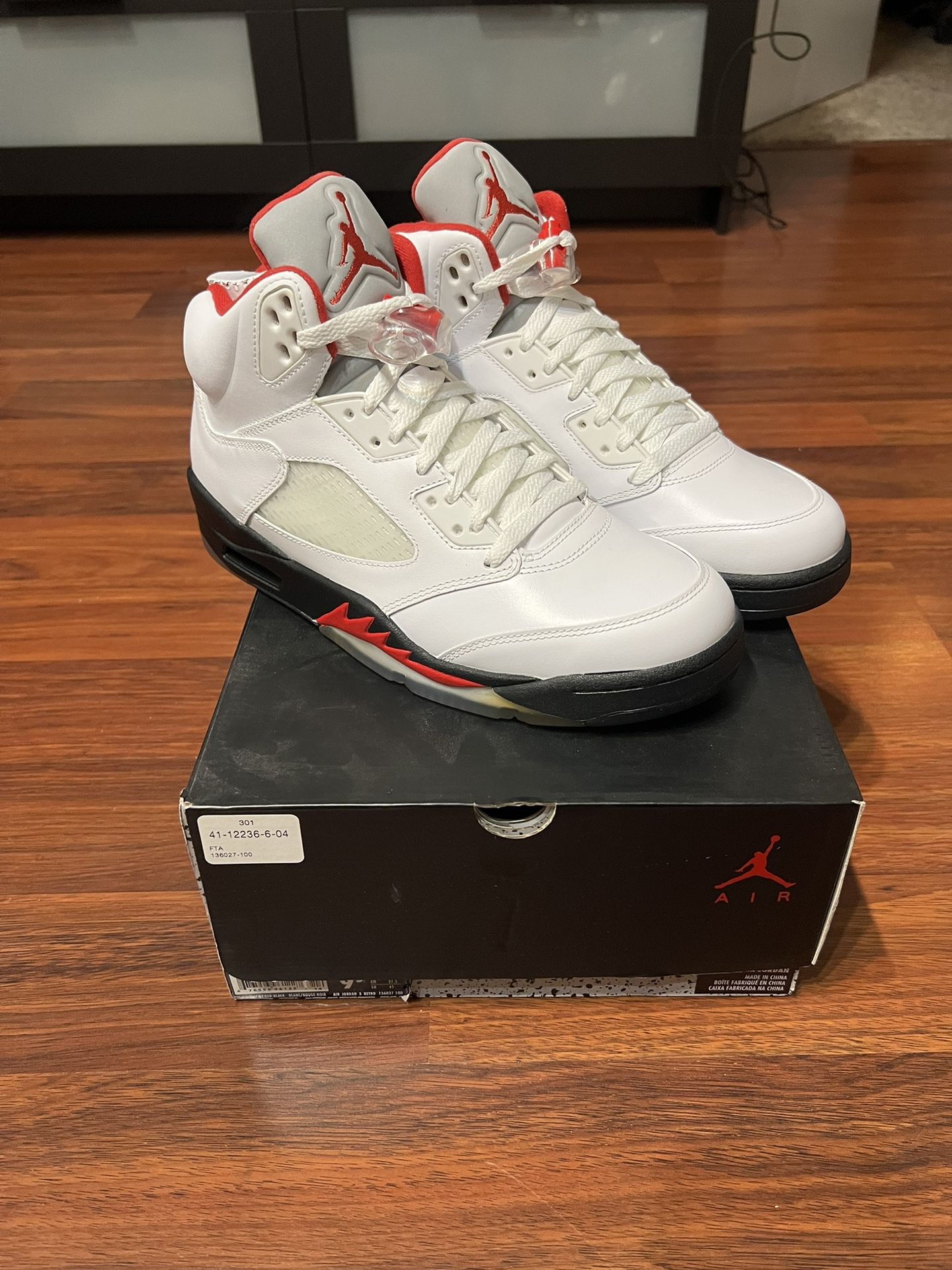 Air Jordan Retro 5