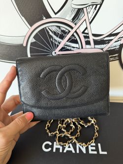 CHANEL Authentic Vintage Black Wallet On Chain