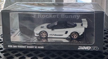 Honda NSX (NA) Rocket Bunny V2 Aero RHD (Right Hand Drive) White with Black Top "Auto Fashion" 1/64 Diecast Model Car by Inno Models
