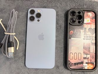 iPhone 13 pro Max Unlocked