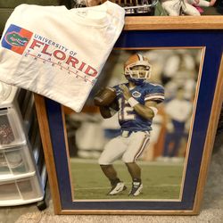 University Of Florida Gators Framed Poster And Long Sleeve T-Shirt Xl