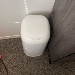 Diaper Genie 