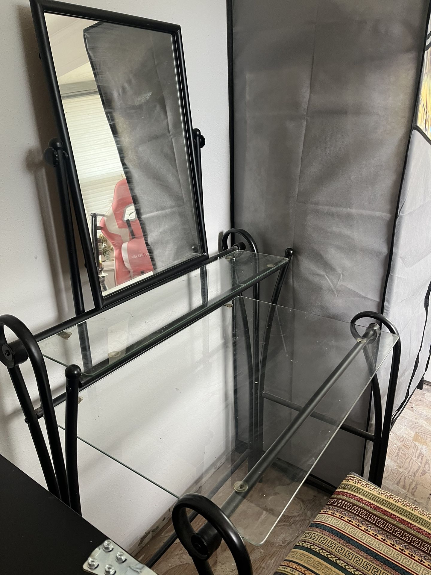 Makeup Vanity With Upholstered Stool
