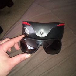 Ray-Ban. Used W Case