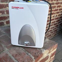 Mini Tank Water Heater 2.5 Gallons 