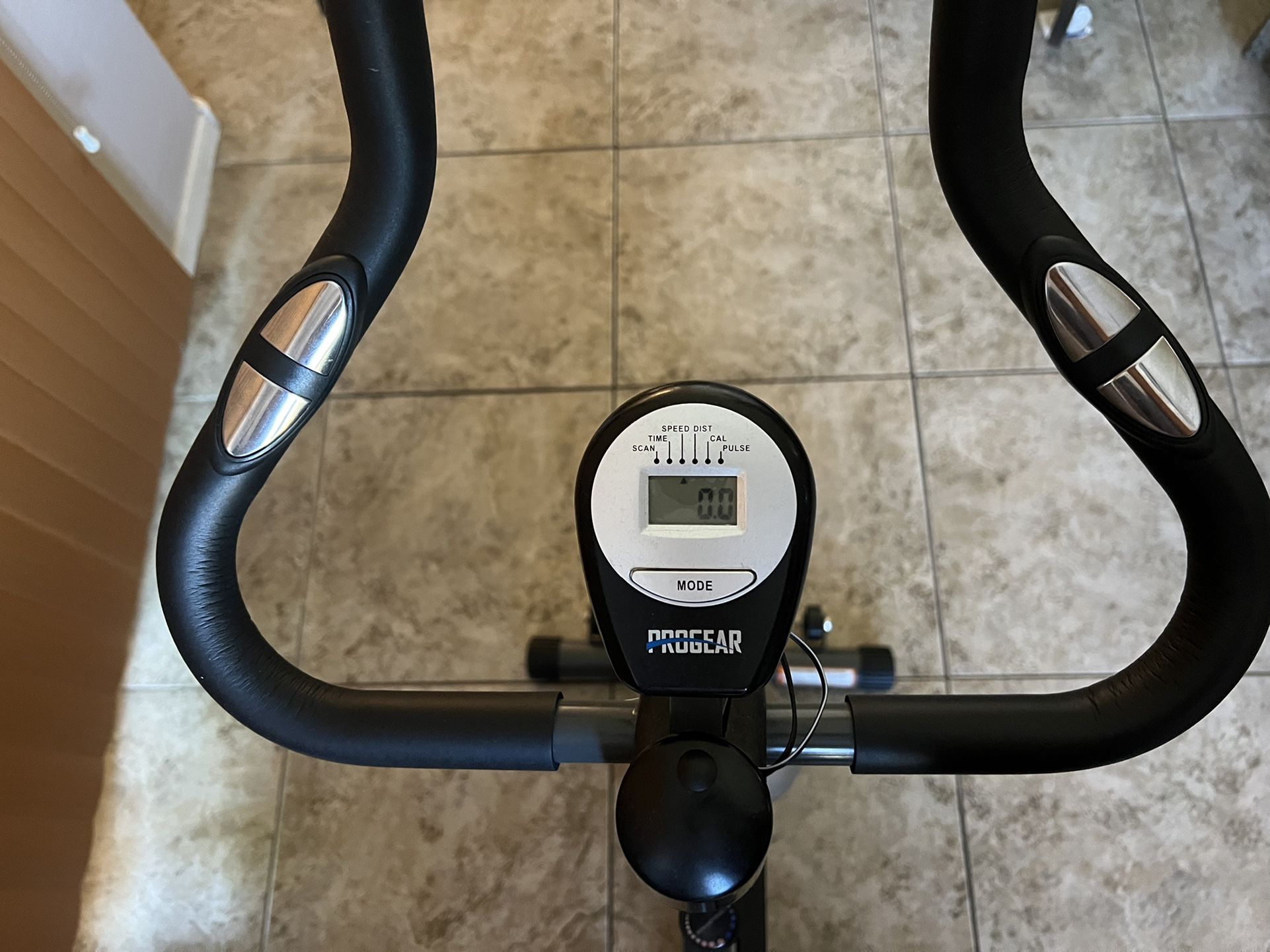 Progear 100s exercise bike hotsell