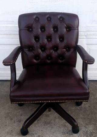 Executive Office Armchair Antique style 