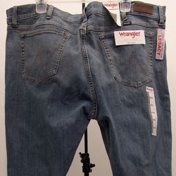 Wrangler Men's Legacy Jeans 42x30 Slim Boot Free To Stretch Pants NWT Distressed