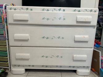 White three drawer dresser with Ivy stenciling