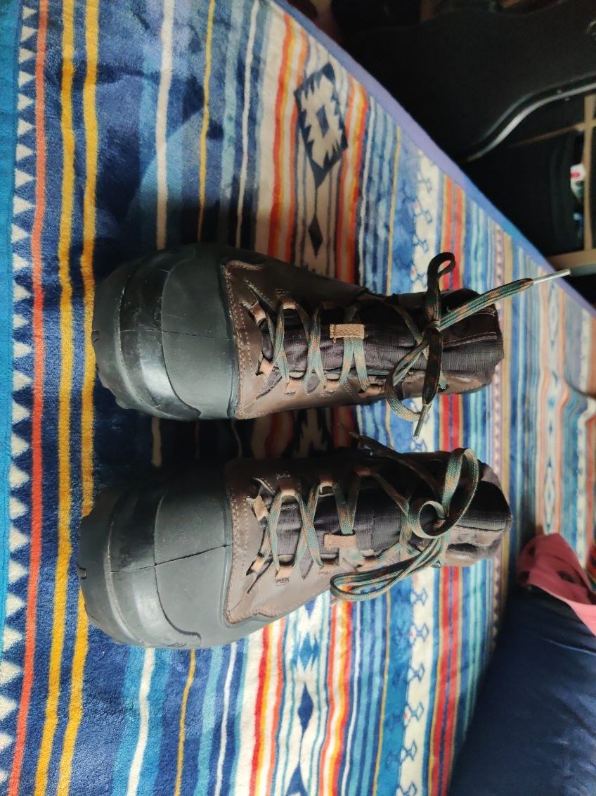 merrell hiking boots 10.5 mens
