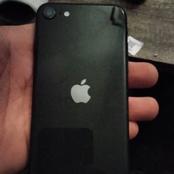 iPhone SE 2020 (Locked) Only $40!!!