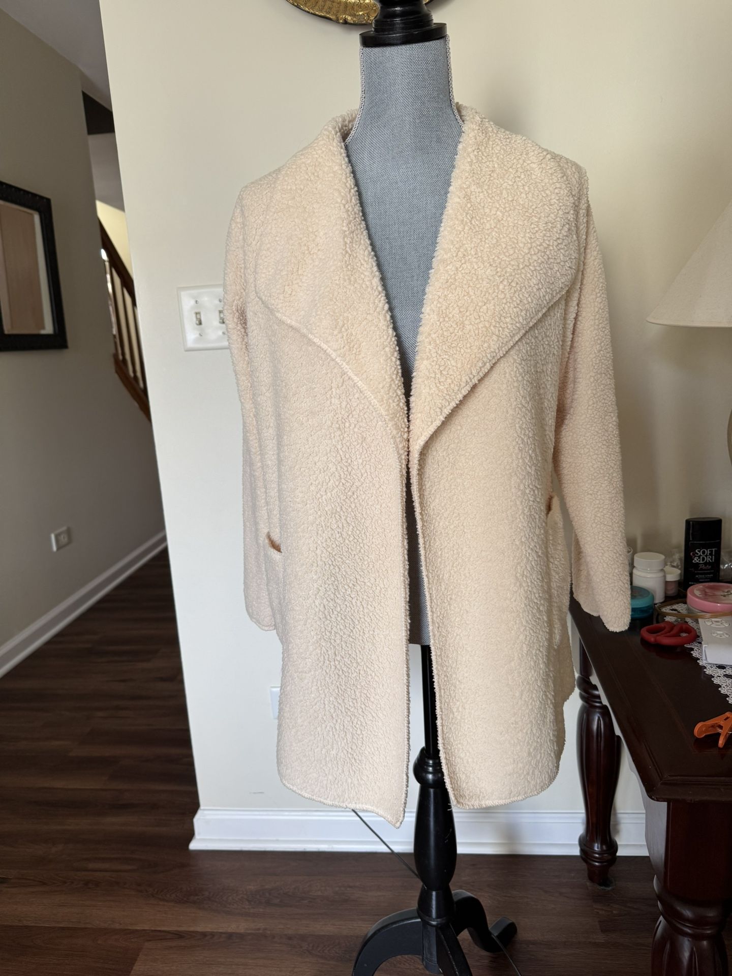 Beautiful Ladies, Sherpa Jacket Size L / XL