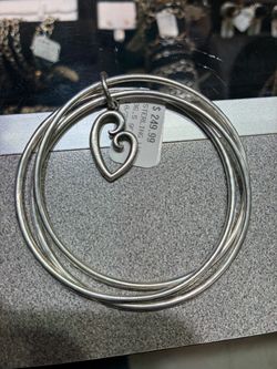 James Avery