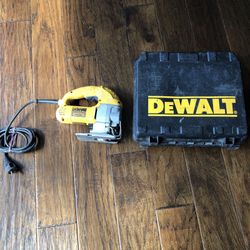 DeWALT DW317 Orbital Jig Saw, 1” Stroke, Variable Speed, 120V Corded Electric
