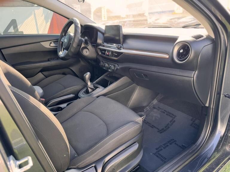 2020 KIA FORTE FE SEDAN 4D