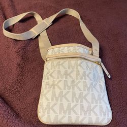 Michael Kors Crossbody