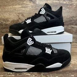 Jordan 4 Retro 