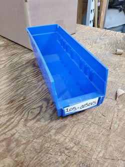 Stackable bins