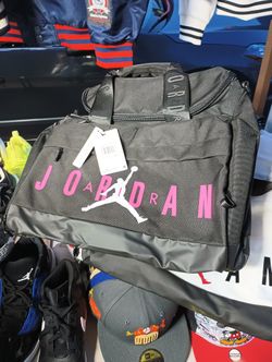 Jordan
Duffel Bag (46L)