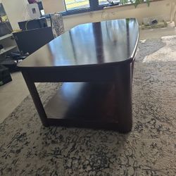*MUST GO ASAP* Extendable Coffee / Dining Table With Storage