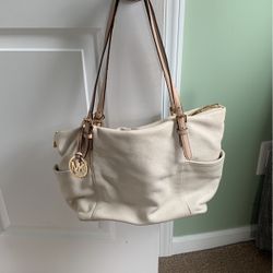 MK 100% White Leather Bag