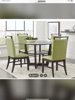 Height Round Glass Table With 4 height chairs including carpet