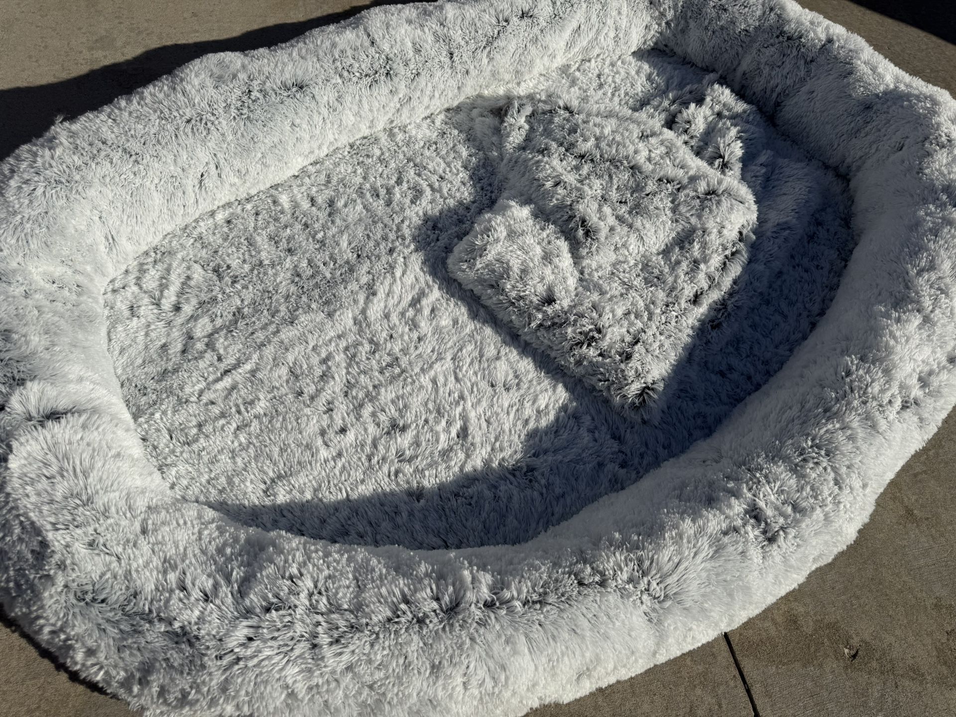 Fuzzy Gray Dog Bed with Pillow