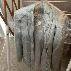 Ladies Coat Use Winter And Rainy Season