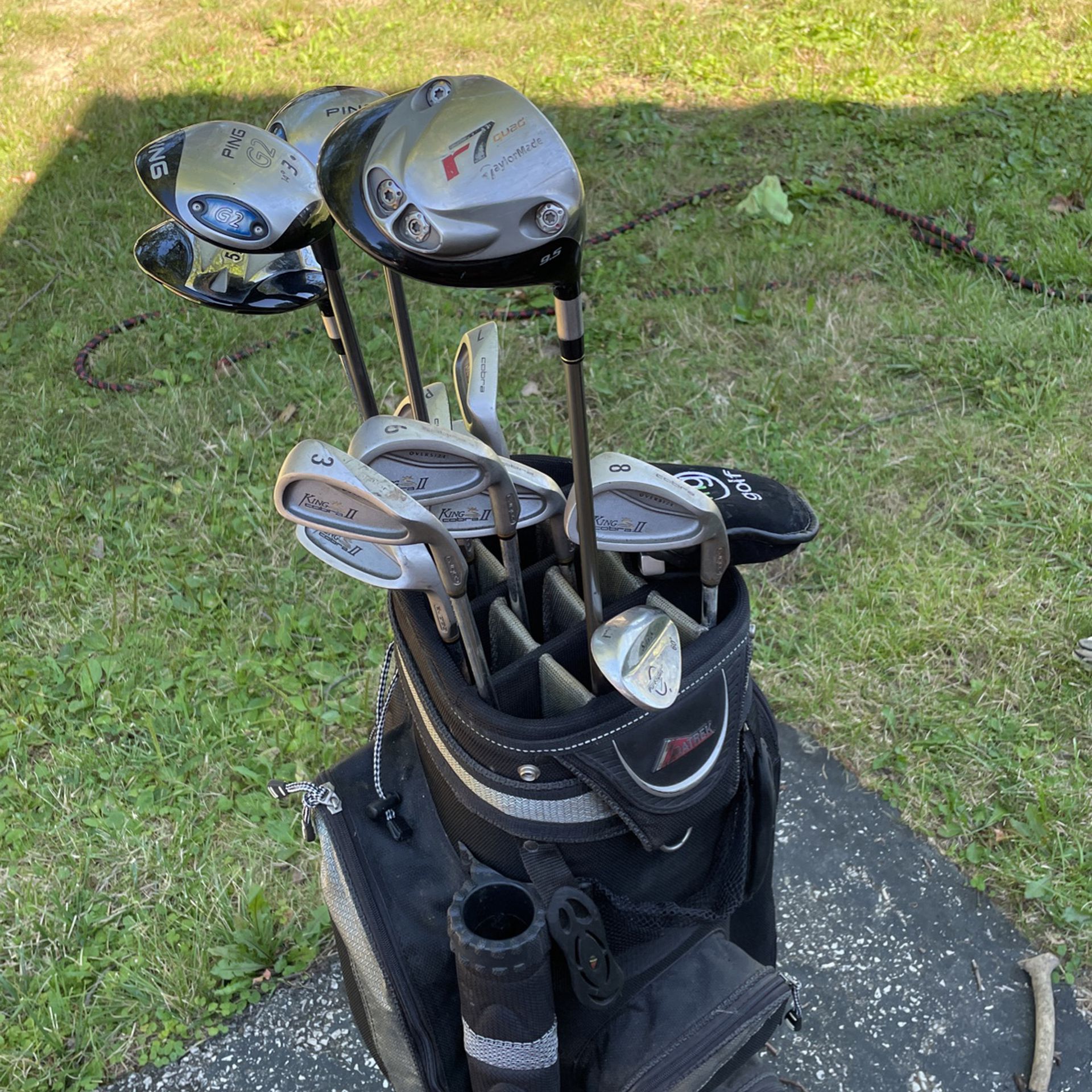 Golf Club Set And Bag 