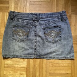 Women’s Skirt