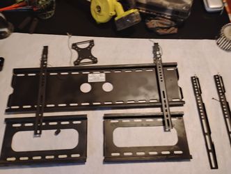 TV Mounts One Swivel Not In The Picture
