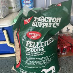 Pellet Bedding