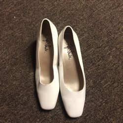Life Stride Woman Shoes Size 6.5 B