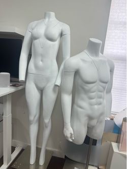 Ghost mannequins