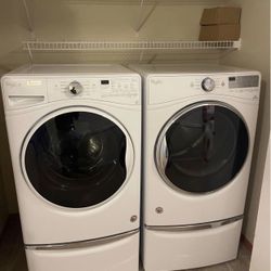 Washer And Dryer +2 Pedestals