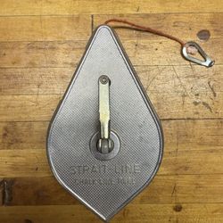 Strait-line Chalk Line