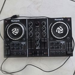 DJ CONTROLLER 