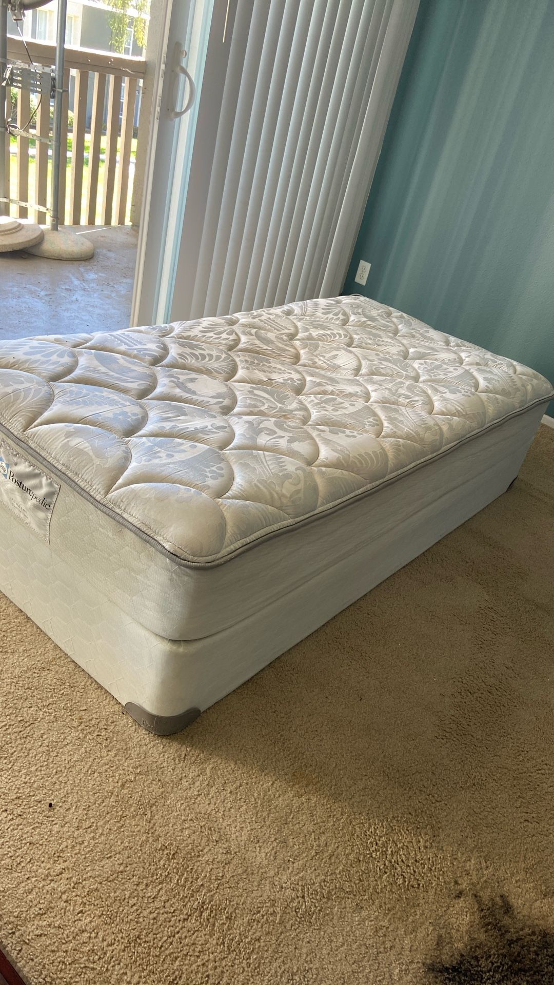Twin Bed With Box Board