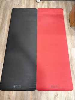 GAIAM Essentials Yoga Mat 10mm Thick Cushion Like New