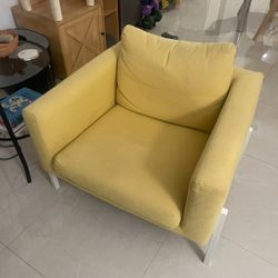 💛 Modern Yellow Arm Chair  - Comfortable & Stylish! 💛