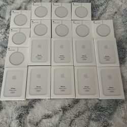 Apple Magsafe Battery Pack 