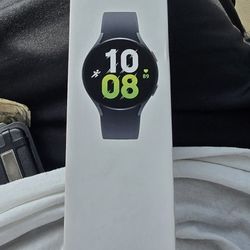 New Samsung Galaxy 5 Smartwatch