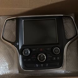 2014 Grand Jeep Cherokee Radio