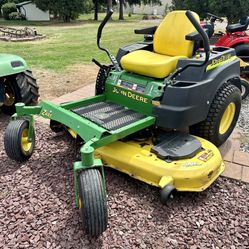 John Deere Z445 Zero Turn Mower